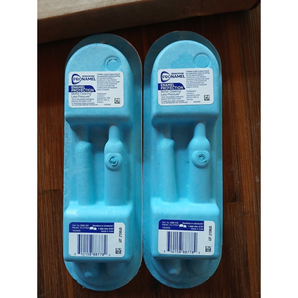 Sensodyne Pronamel Medium Toothbrush for Tooth‎ Enamel Protection - 4 Count ZC4 - Picture 4 of 6